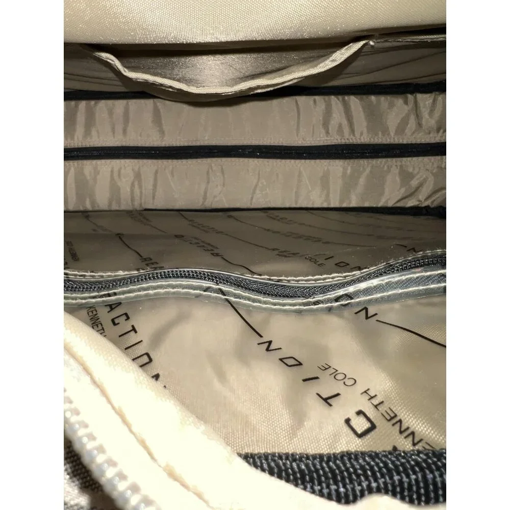 Kenneth Cole Reaction Beige 17" Under seat Rolling Carry On Laptop Bag Wheels - Picture 12 of 16